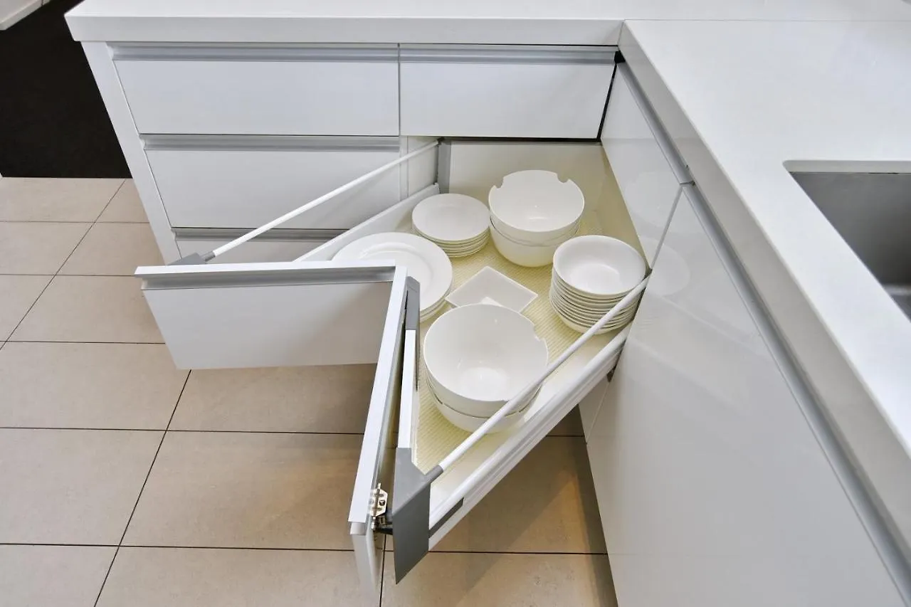 Jeffreys Road - Christchurch Holiday Homes